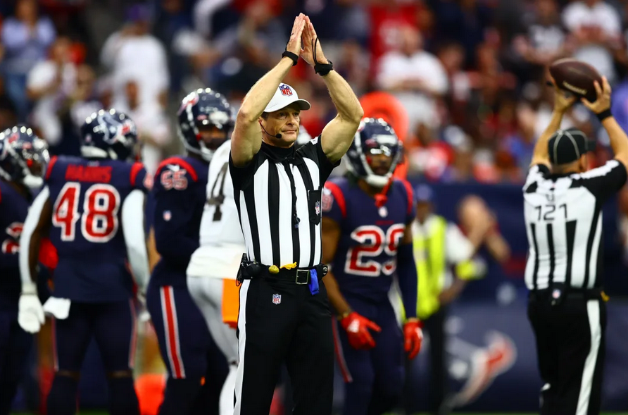 nfl officiating crew assignments